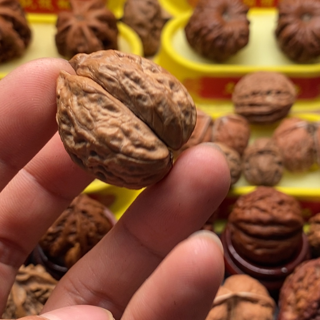 文玩核桃吊坠小涵26