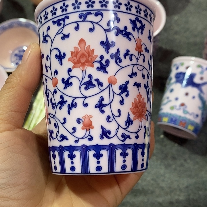 摆件陶红稀土青花釉里红缠枝莲可乐杯