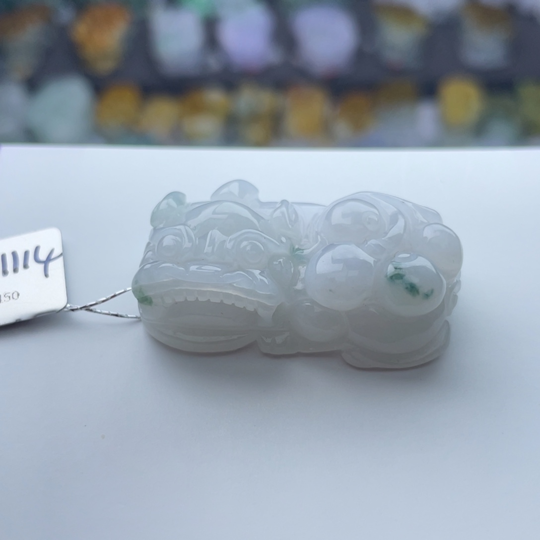 翡翠颈饰未镶嵌貔貅