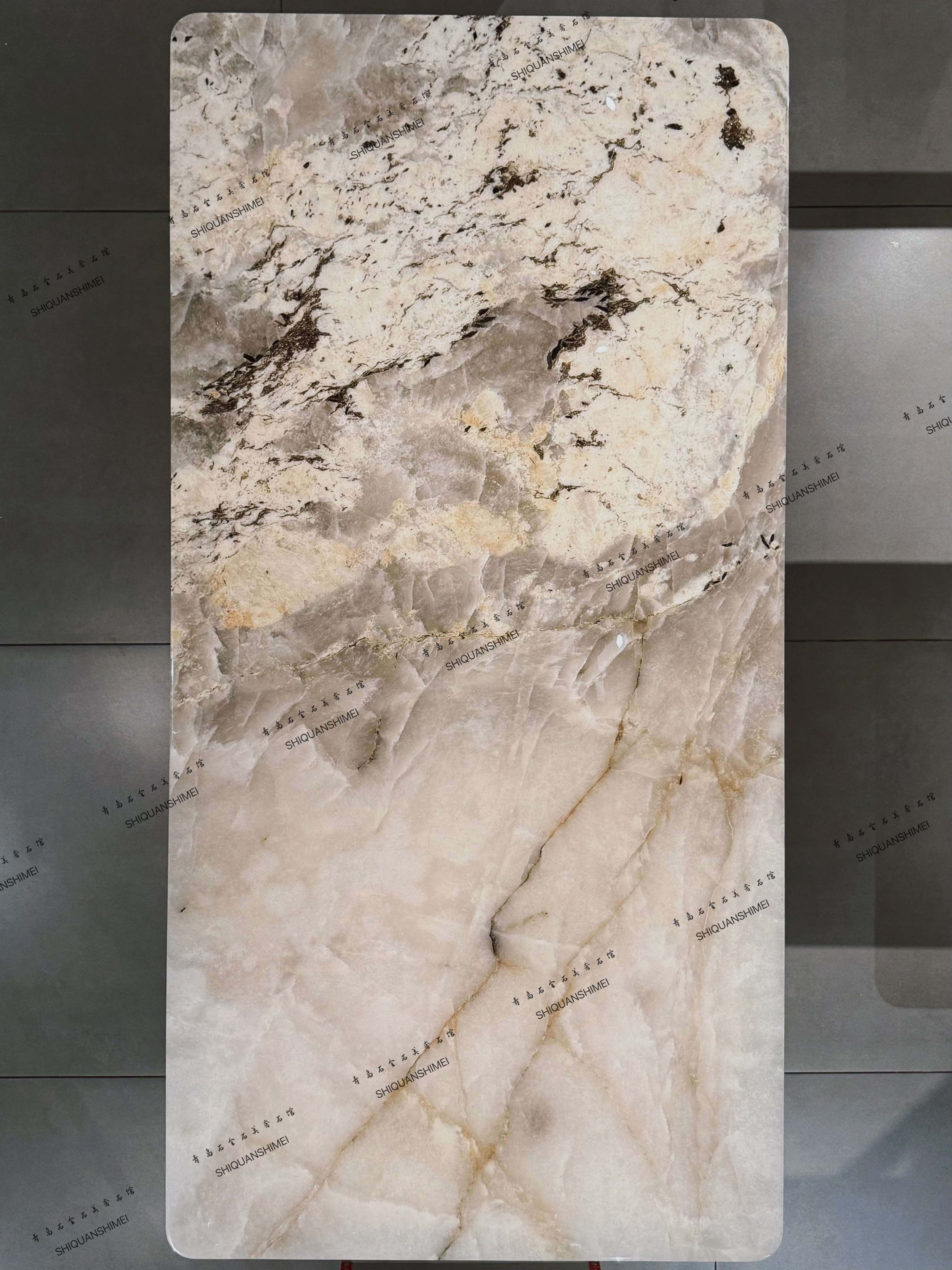 潘多拉大水晶纯天然现代简约轻奢奢石餐桌