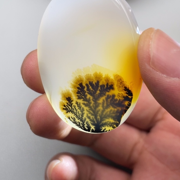 玛瑙/玉髓颈饰未镶嵌物***贵