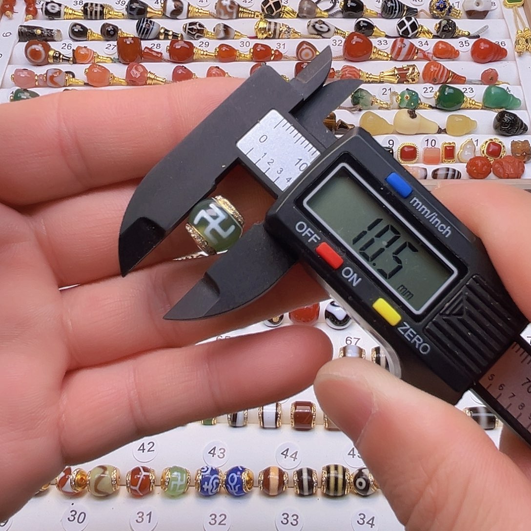 玛瑙/玉髓合金颈饰