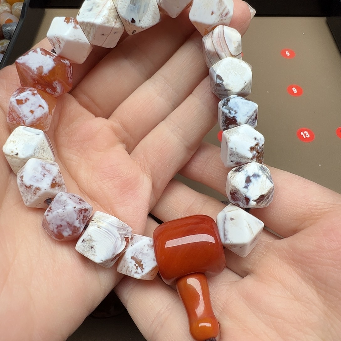 玛瑙/玉髓合金珠宝半成品