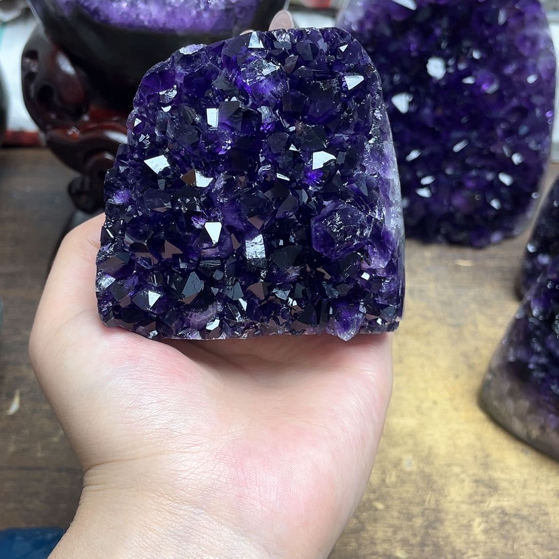 未镶嵌紫晶大型摆件（非配饰）