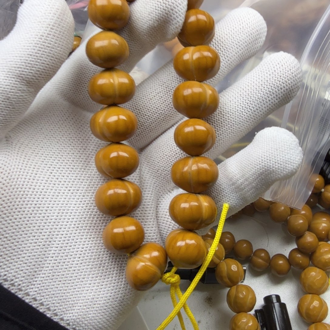 ****核桃手串/手链17加血丝屁桃