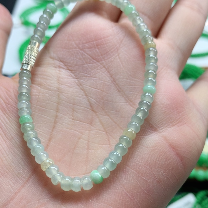 翡翠未镶嵌手链翡翠