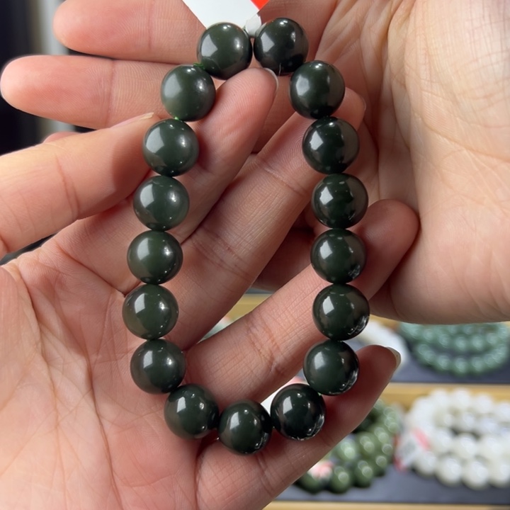 和田玉手串未镶嵌新疆河道沙枣青军绿卡12圆珠