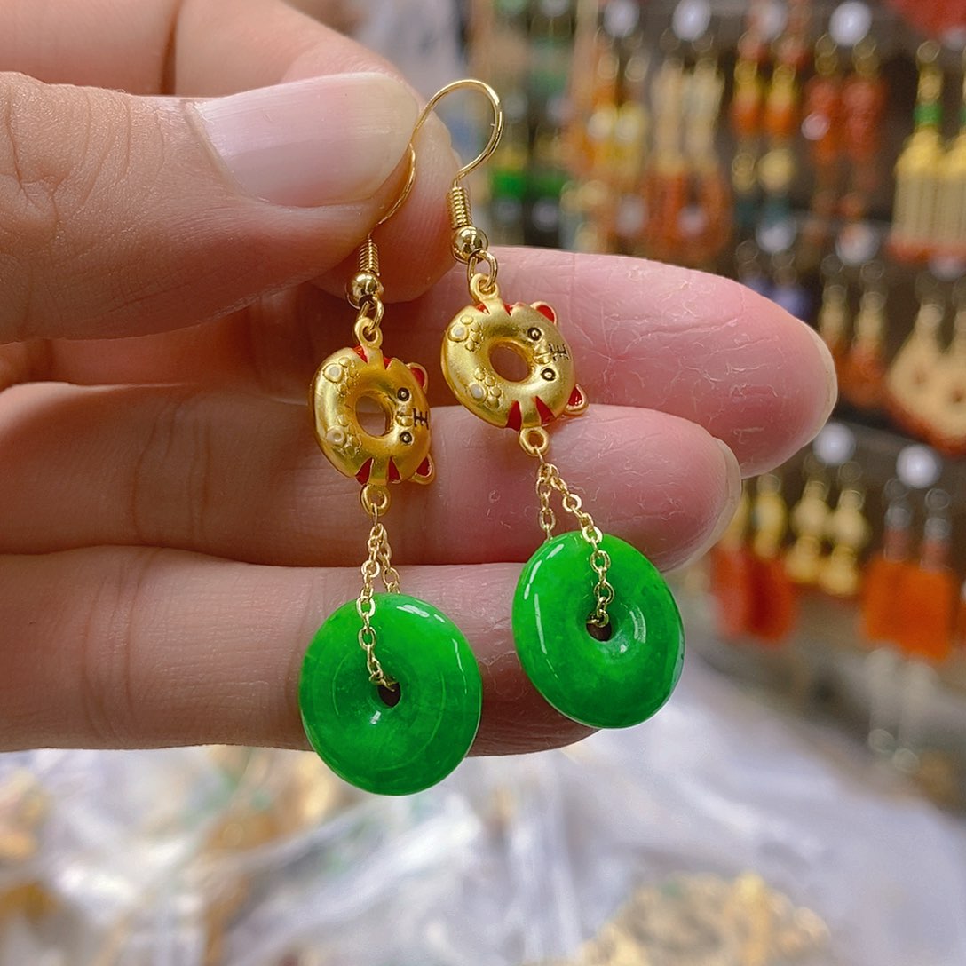 翡翠合金耳饰翡翠