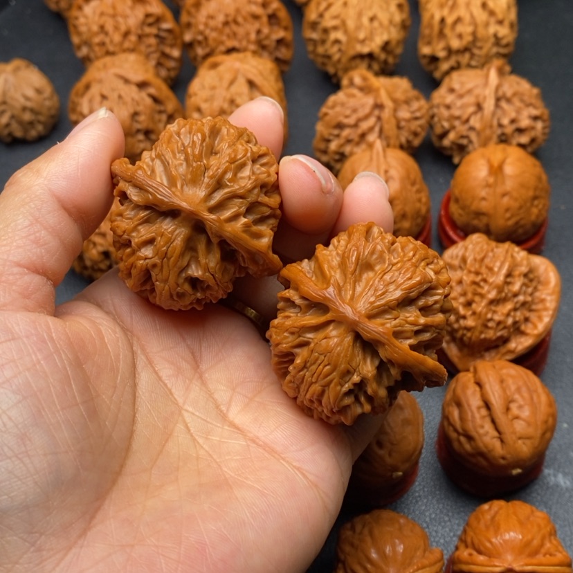 【闪购商品】文玩核桃把件41苹果园