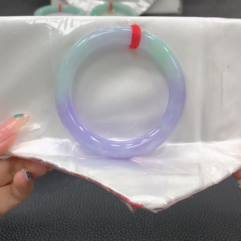 【闪购商品】翡翠手镯未镶嵌翡翠