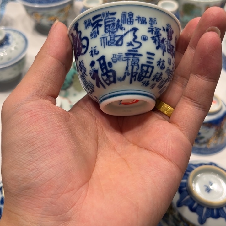 景德镇陶瓷杯子的