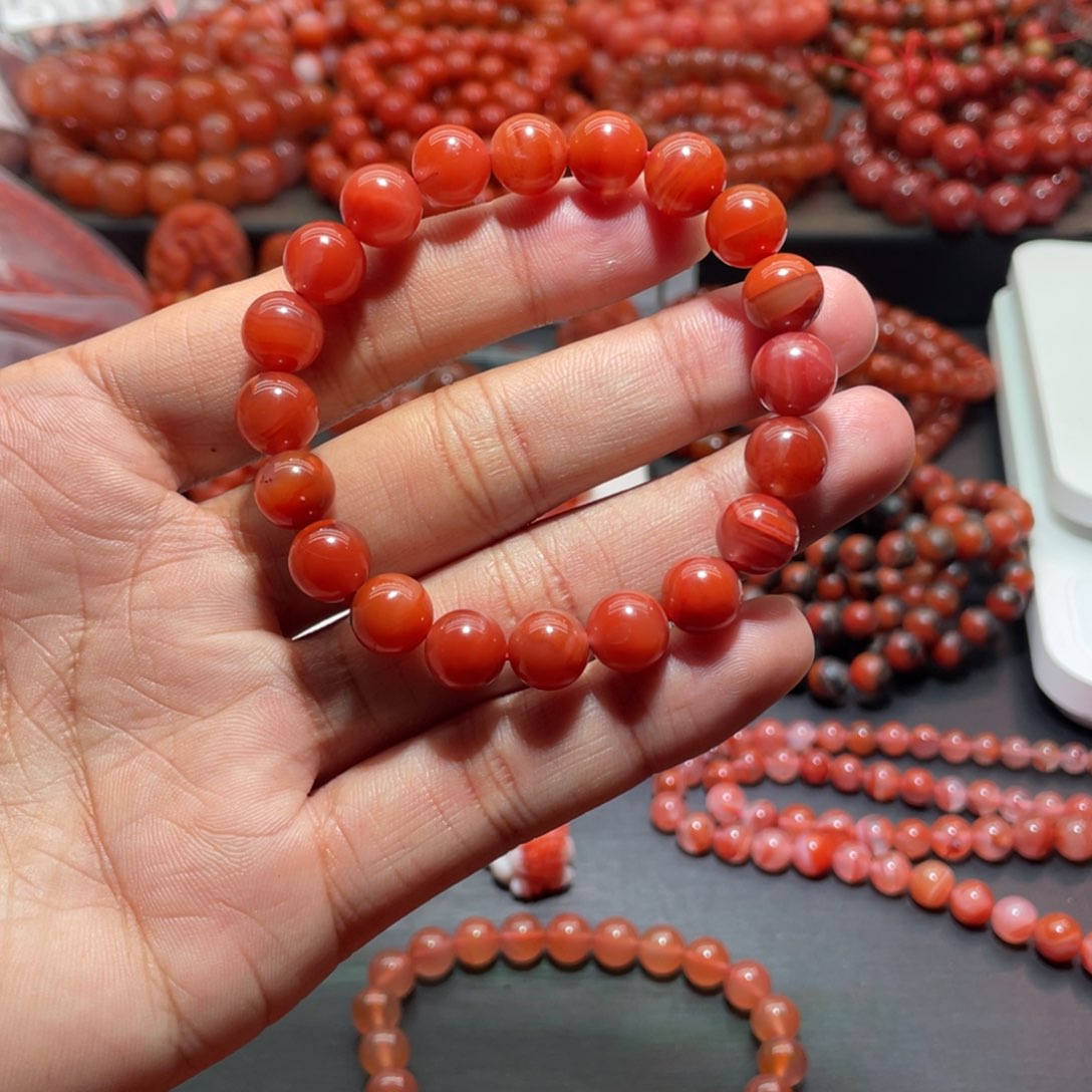 南红玛瑙手链未镶嵌