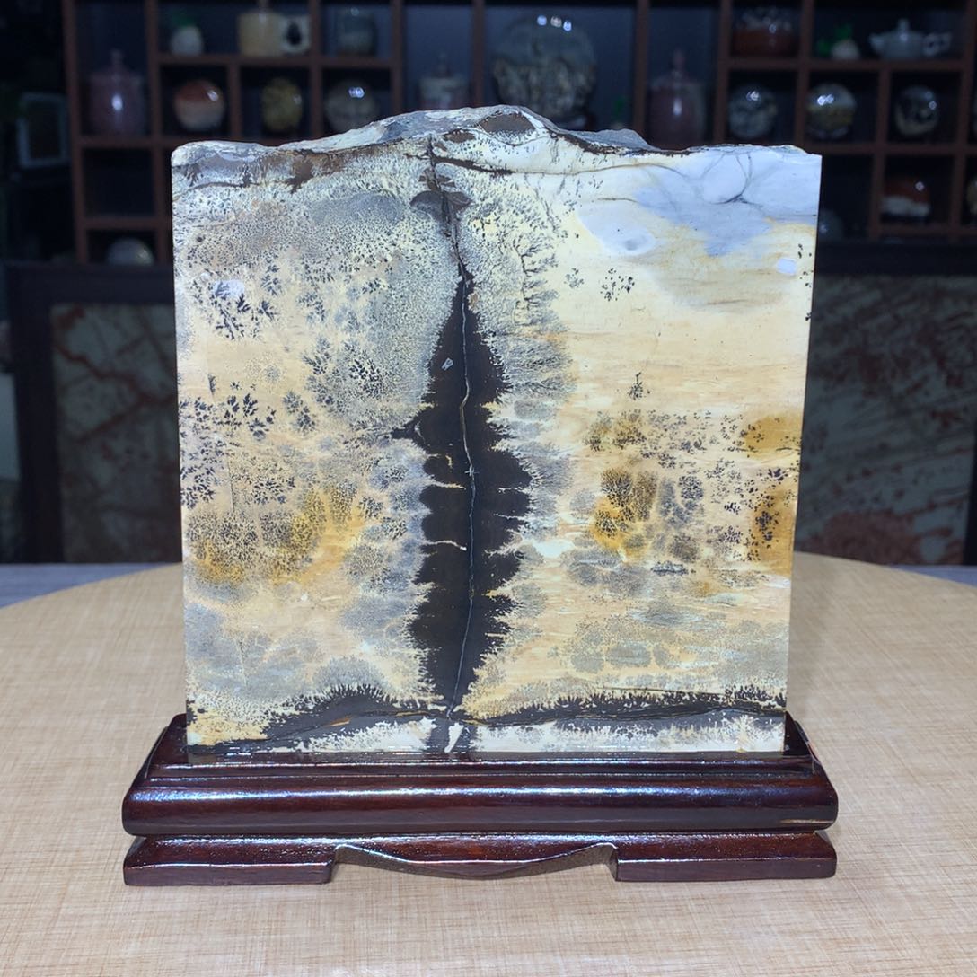 紫砂广西国画石，收藏观赏