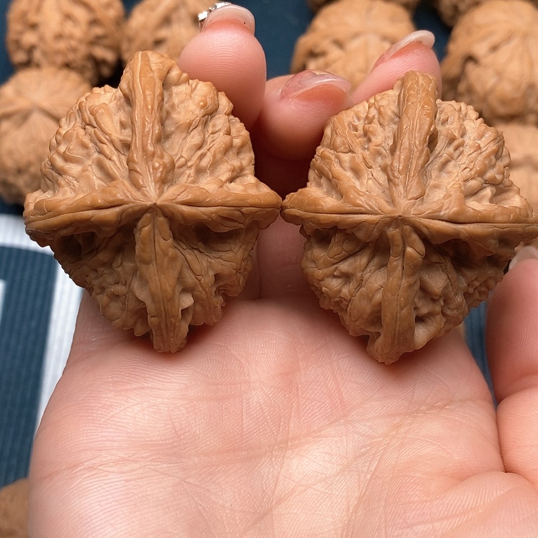 文玩核桃吊坠壞***圭玉玺