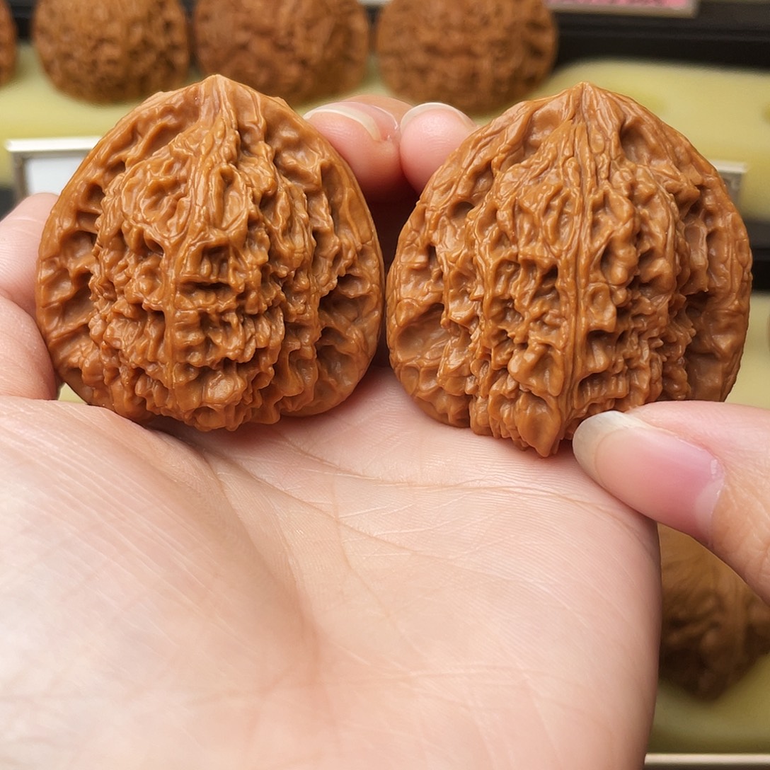 文玩核桃吊坠南疆45全品高