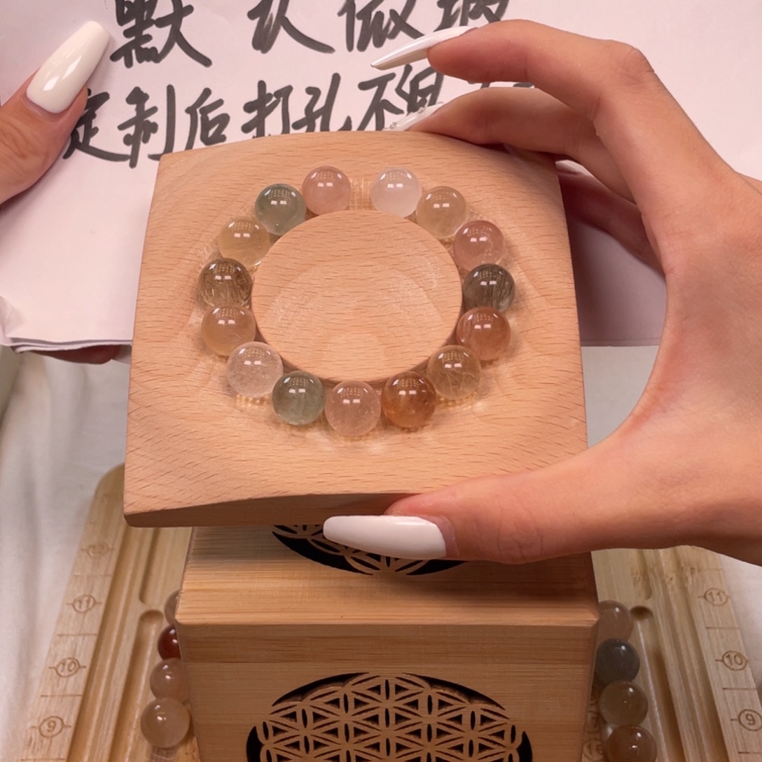 钮****水晶未镶嵌手链好看的漂亮的小珠珠
