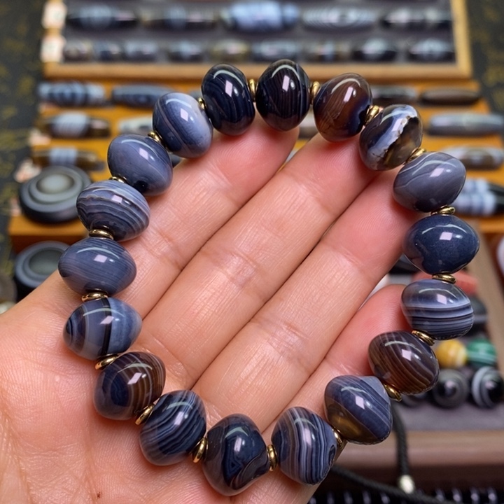 玛瑙/玉髓未镶嵌珠宝奇石