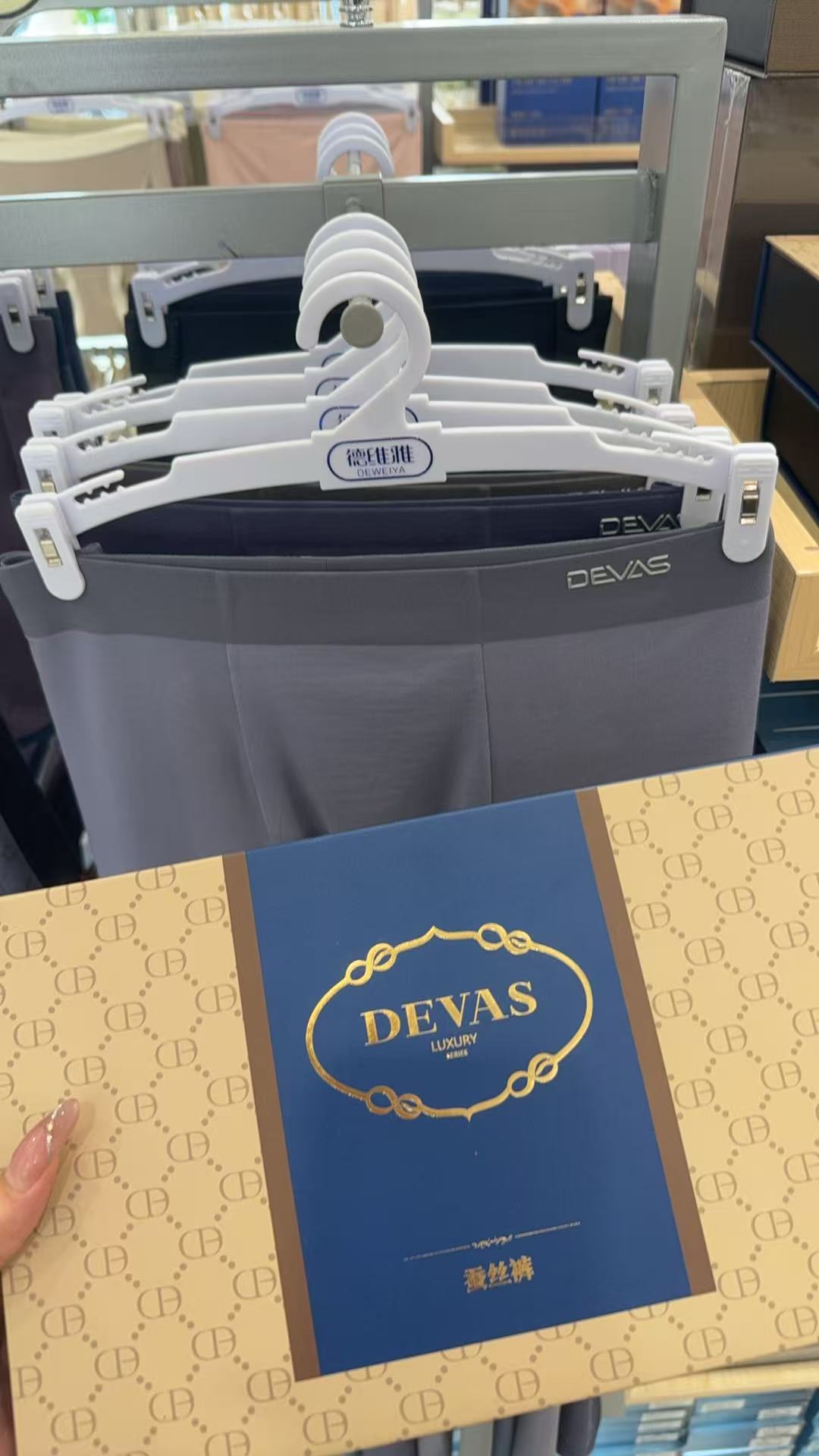 透气中腰平角裤自然腰男平角内裤男款平角安全裤四角速干