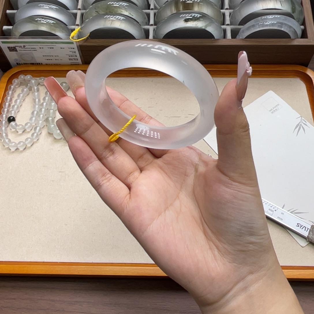 未镶嵌手镯石英质玉04r54.4厚装少翠