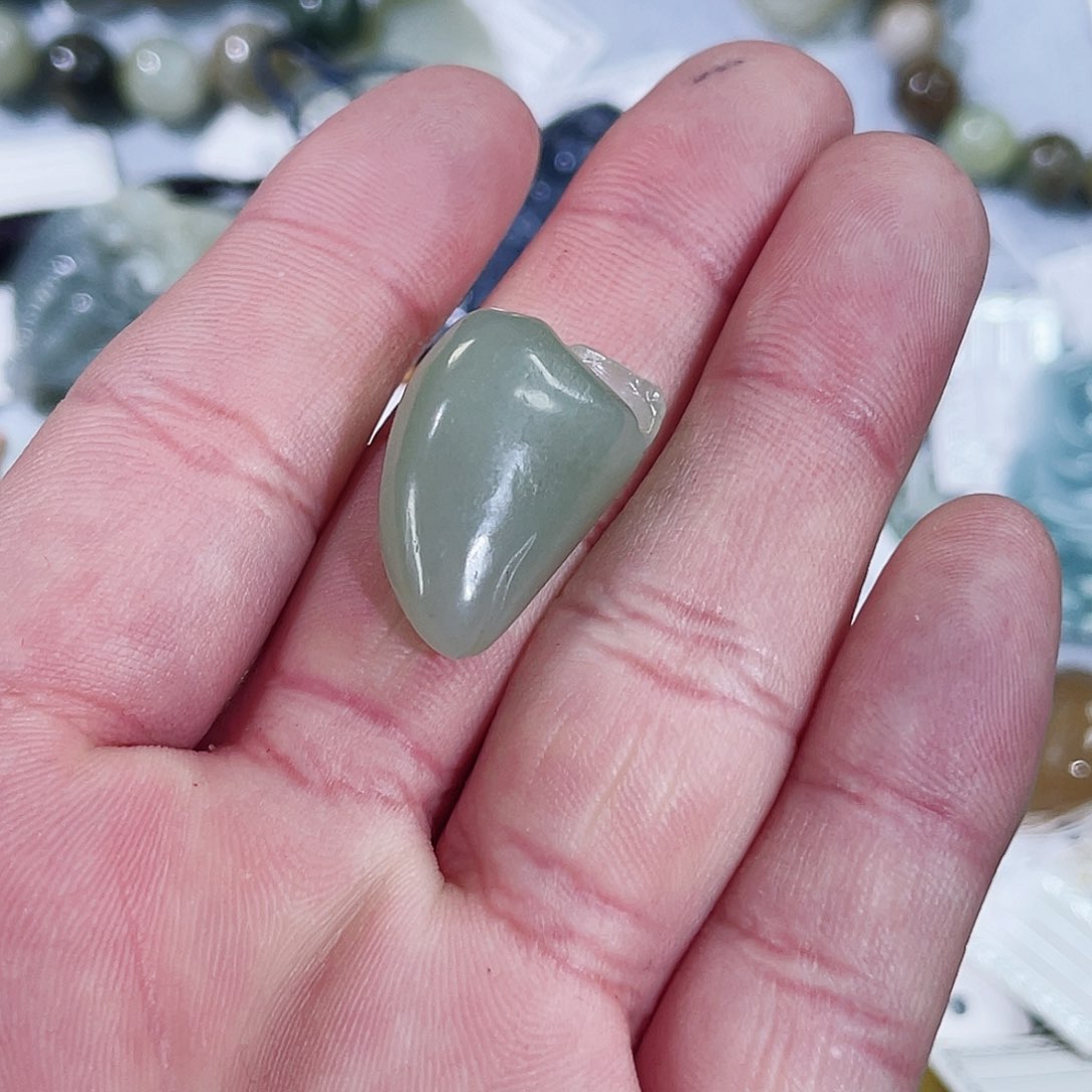 和田玉车挂未镶嵌