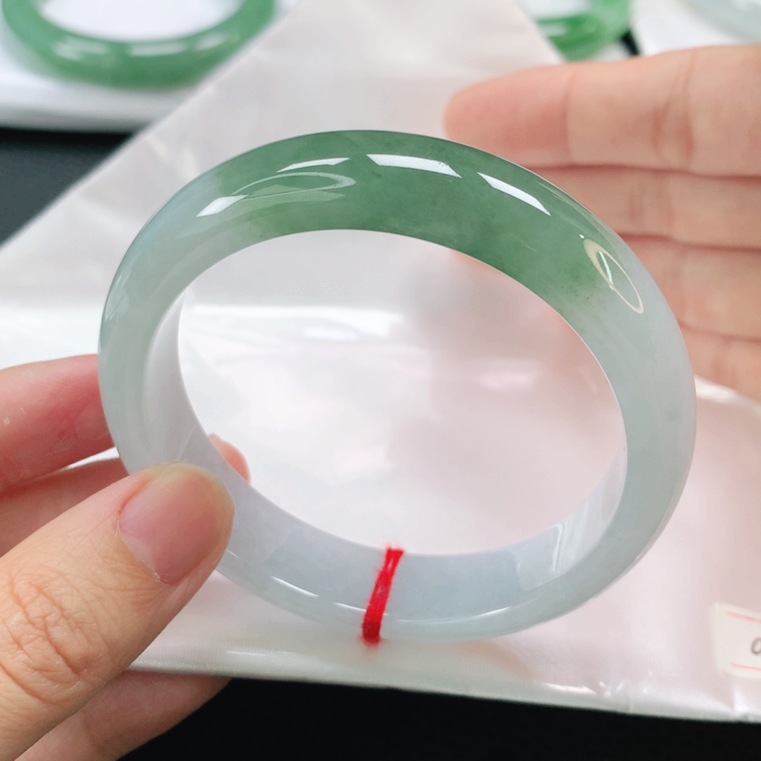 未镶嵌手镯翡翠缅甸55