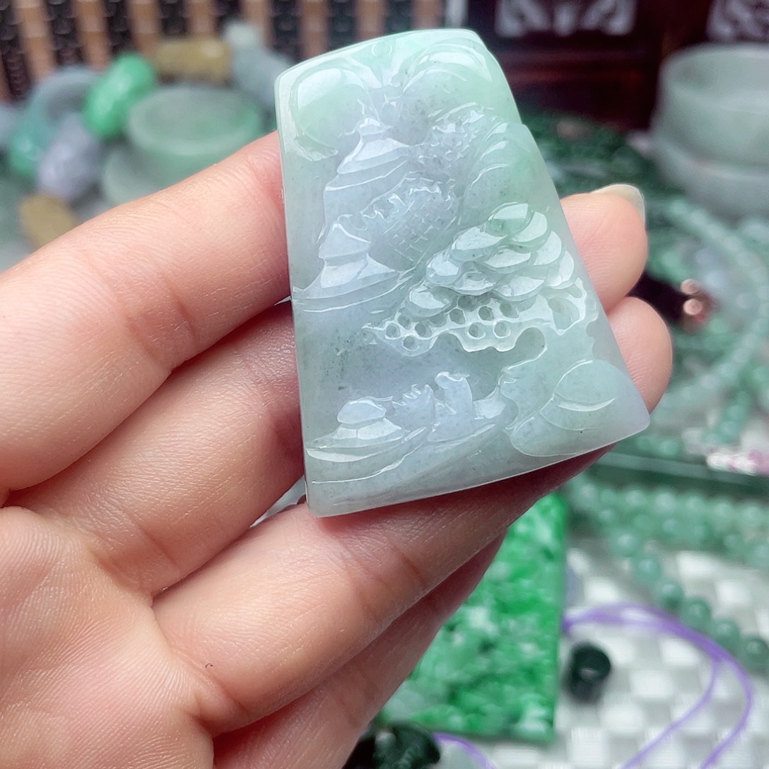 翡翠未镶嵌颈饰翡翠