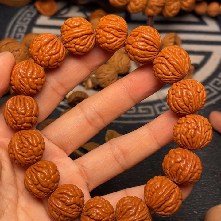 桃核手串龙纹桃核1