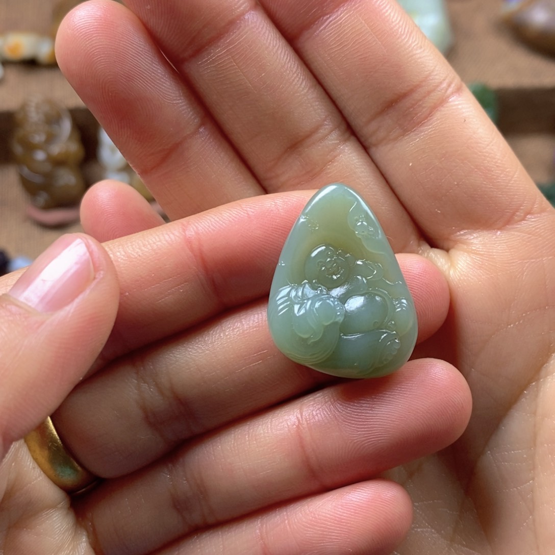 未镶嵌和田玉挂件