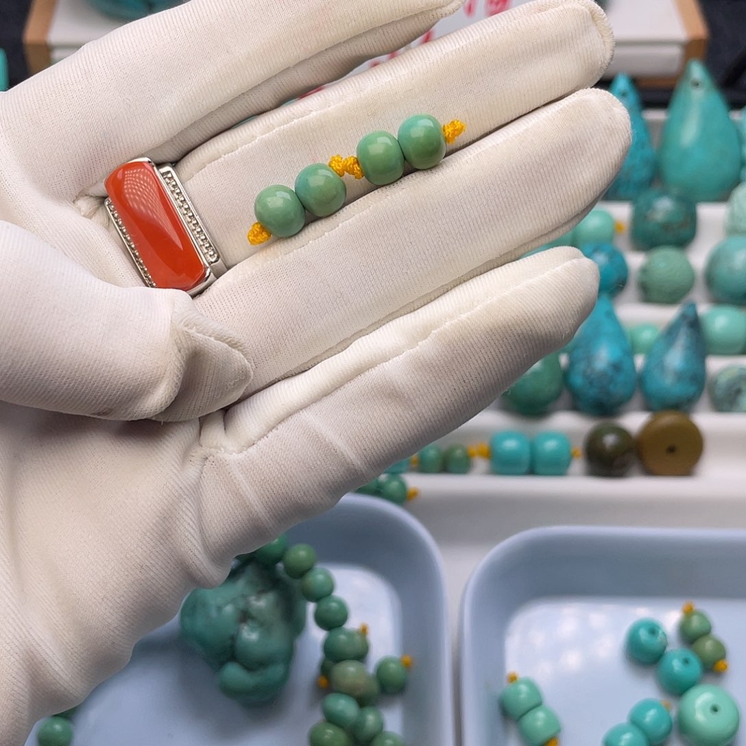 南红玛瑙未镶嵌老型俏色7mm老型对珠