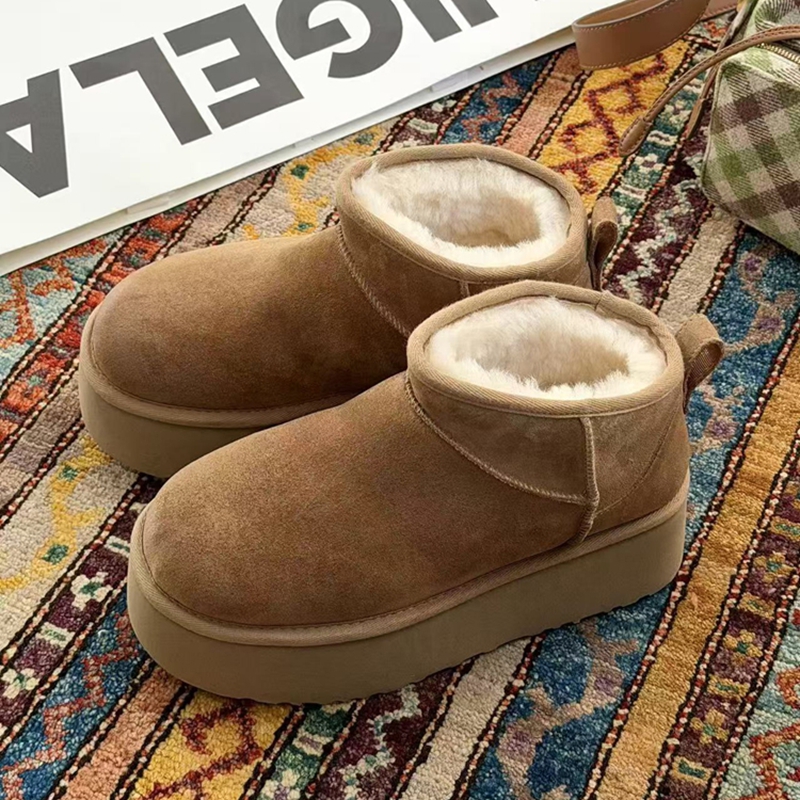 诗歌兰皮毛一体雪地靴女冬2025新款厚底增高加绒保暖棉鞋18857-5