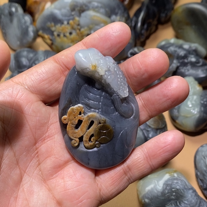 和田玉把件未镶嵌