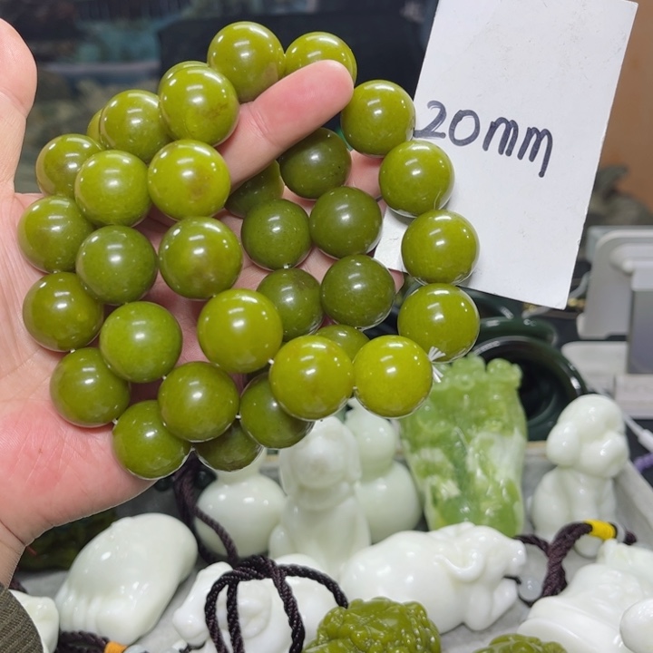 蛇纹石玉手串多样性发货未镶嵌