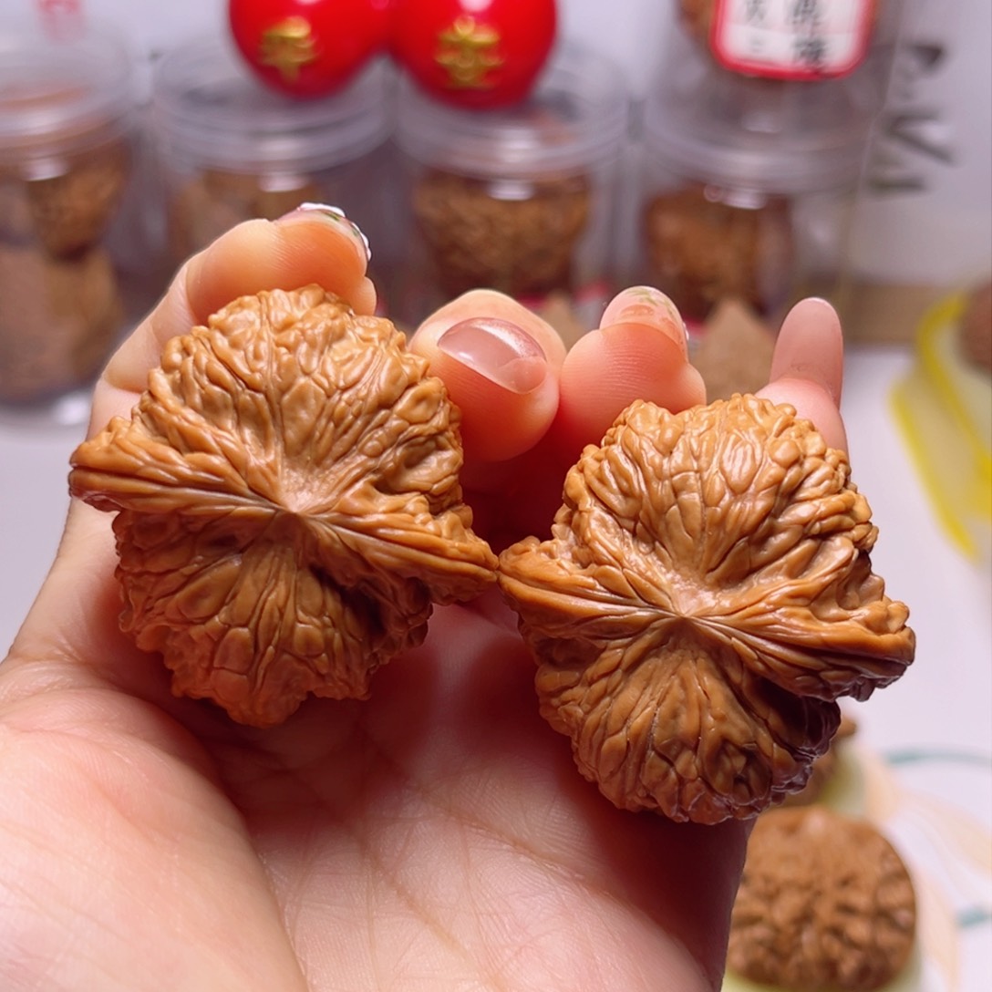 文玩核桃吊坠42尺球磨