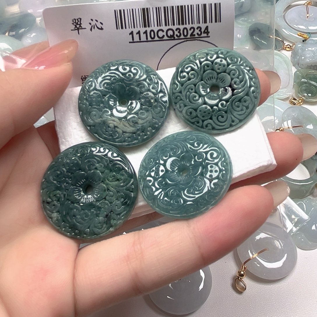 翡翠未镶嵌吊坠(不含链)