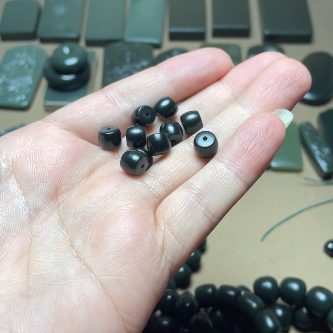 和田玉颈饰未镶嵌众*