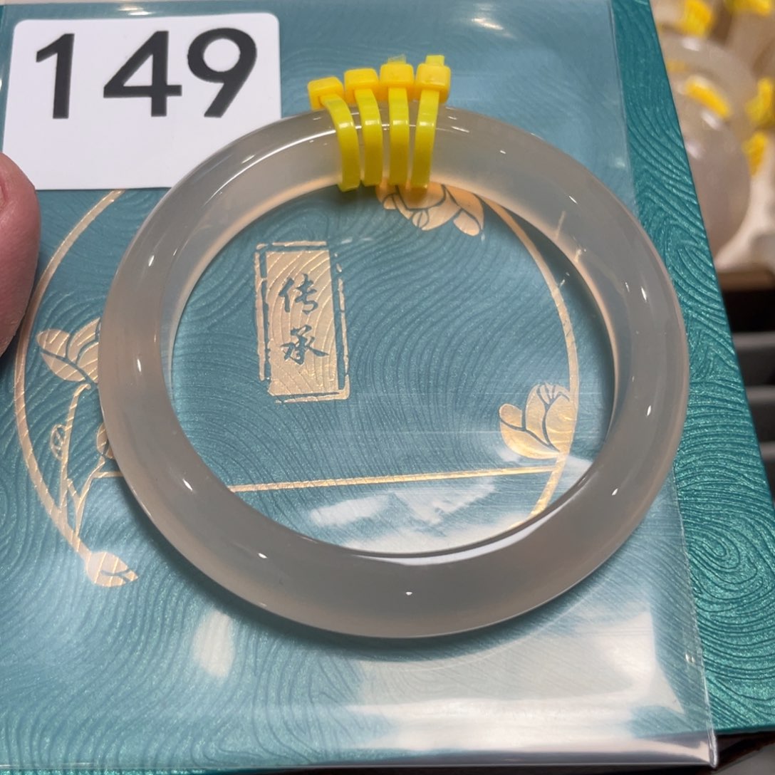 玛瑙/玉髓手镯未镶嵌149