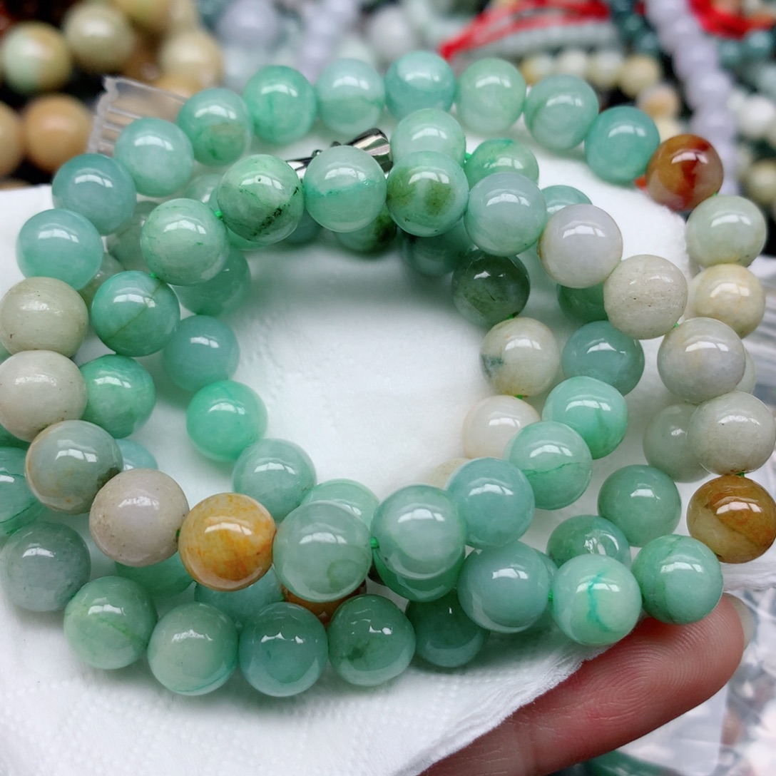 翡翠未镶嵌颈饰珠子翡翠