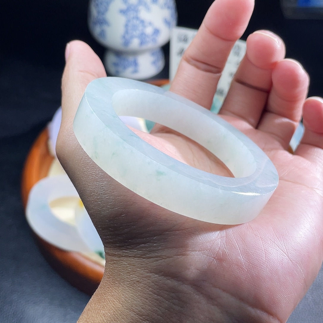 定制翡翠未镶嵌缅甸天然翡翠A货55-56