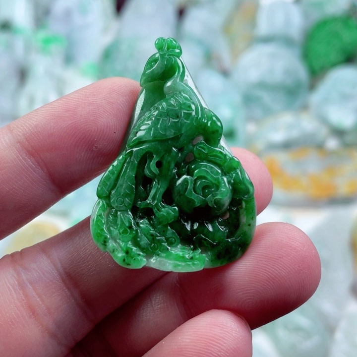 翡翠未镶嵌吊坠(不含链)