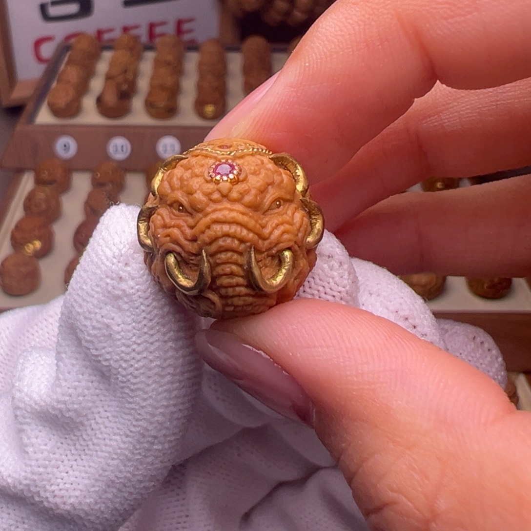 把件猴头核桃镶嵌款象神唐狮全品有正常封口线