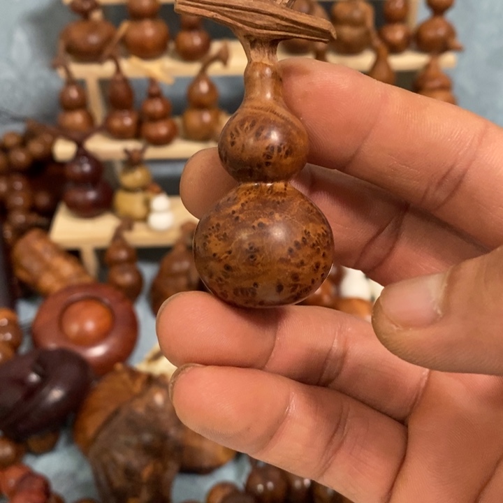 木麻梨疙瘩手工雕刻葫芦