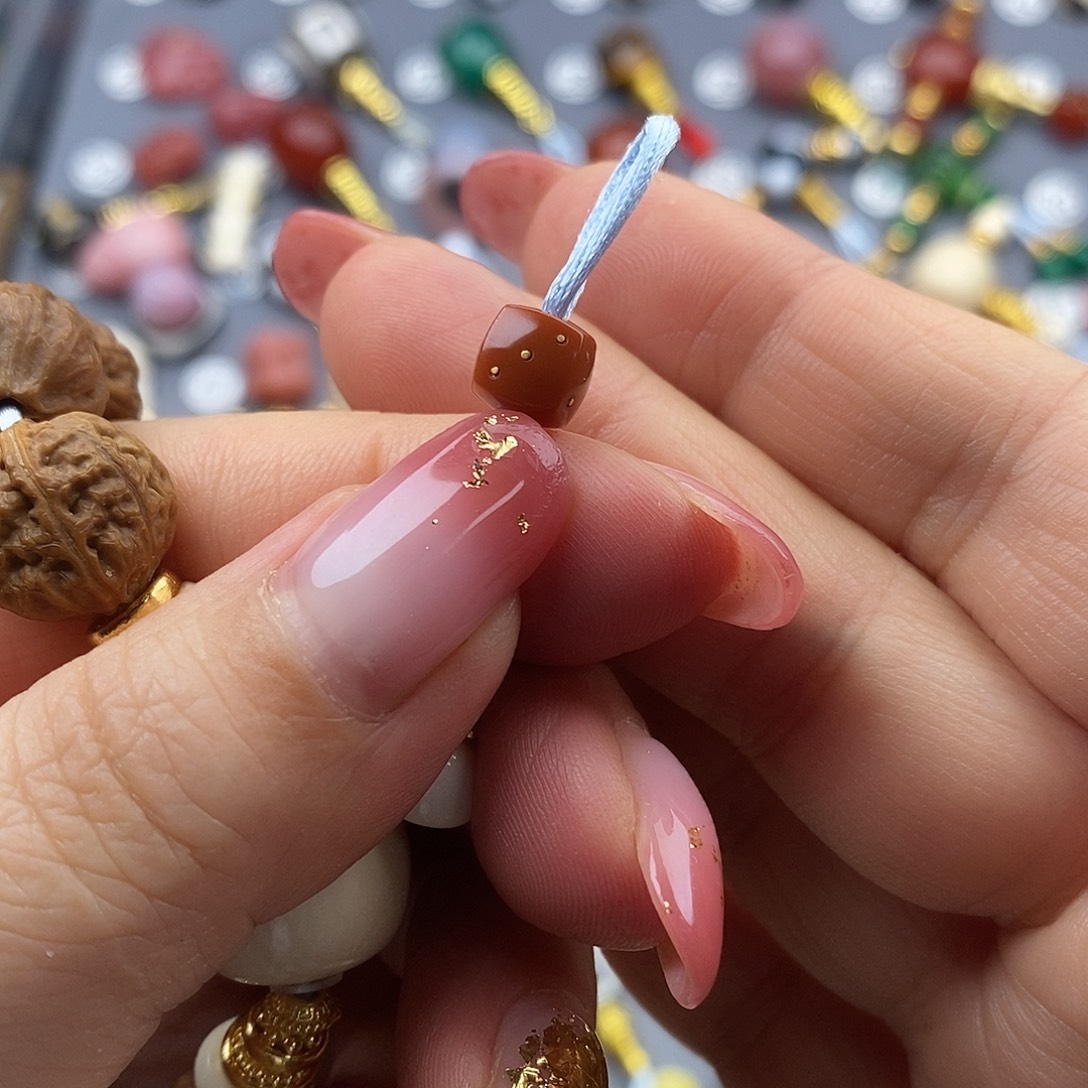 玛瑙/玉髓未镶嵌饰品