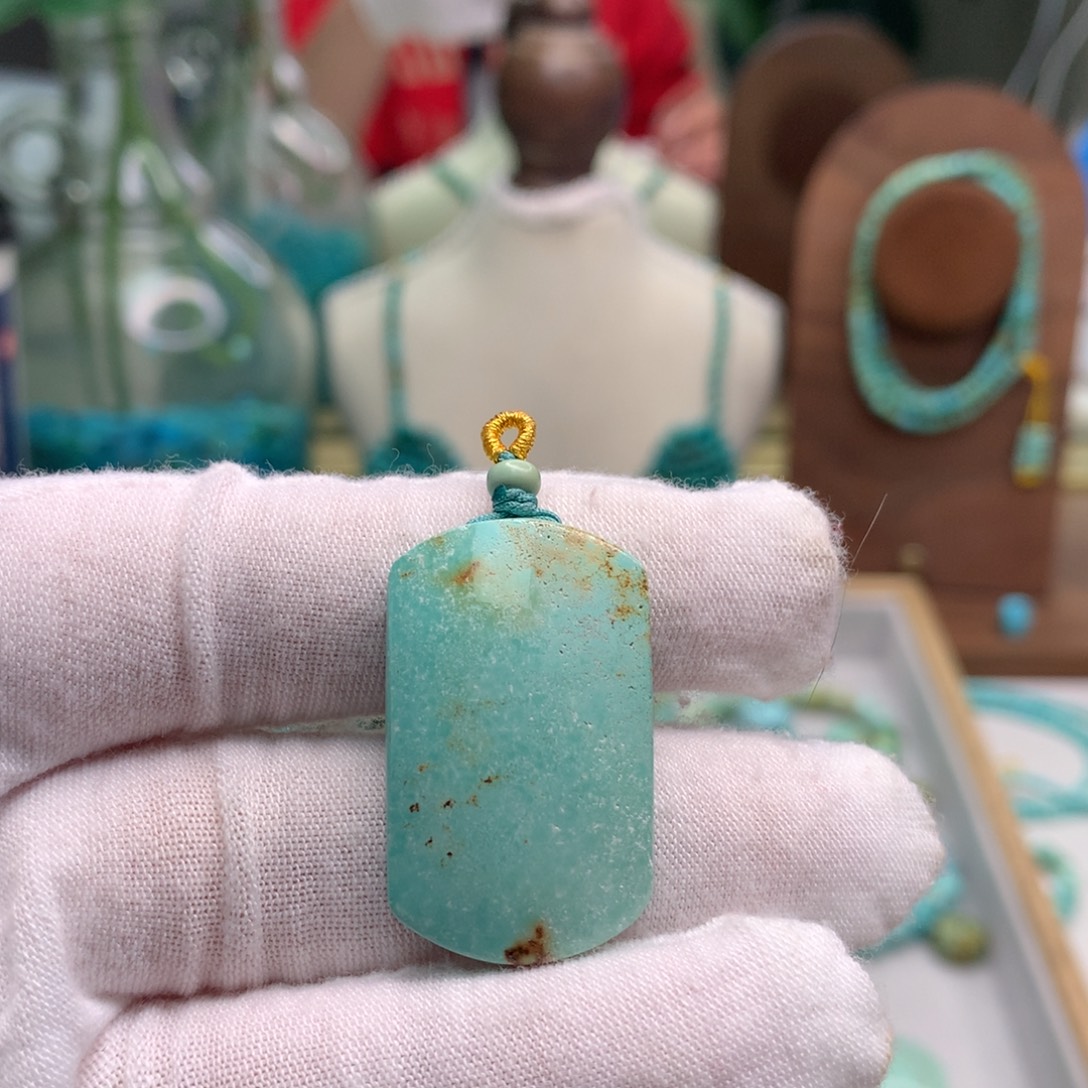 绿松石未镶嵌配饰