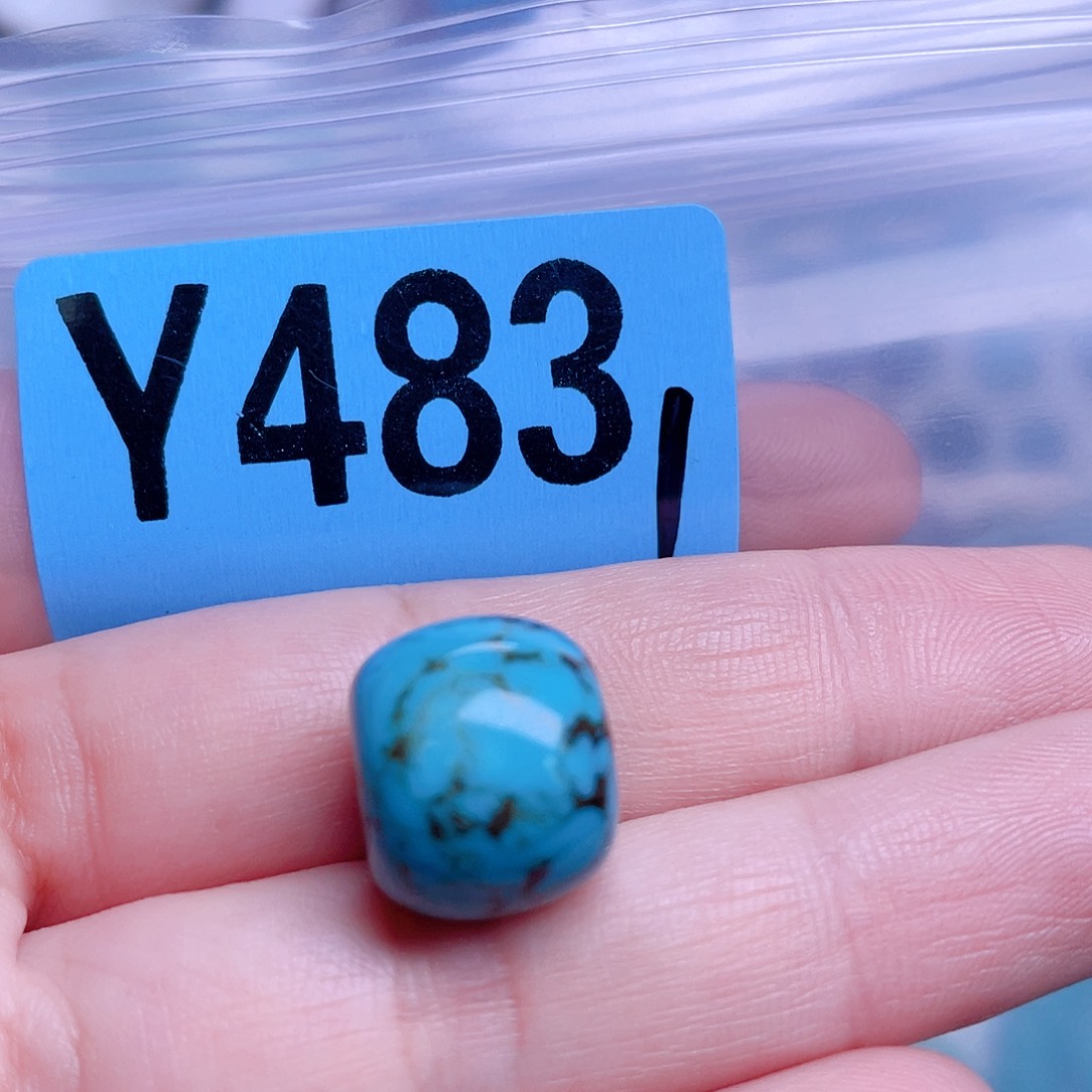 十堰原生态绿石头特色手工配饰