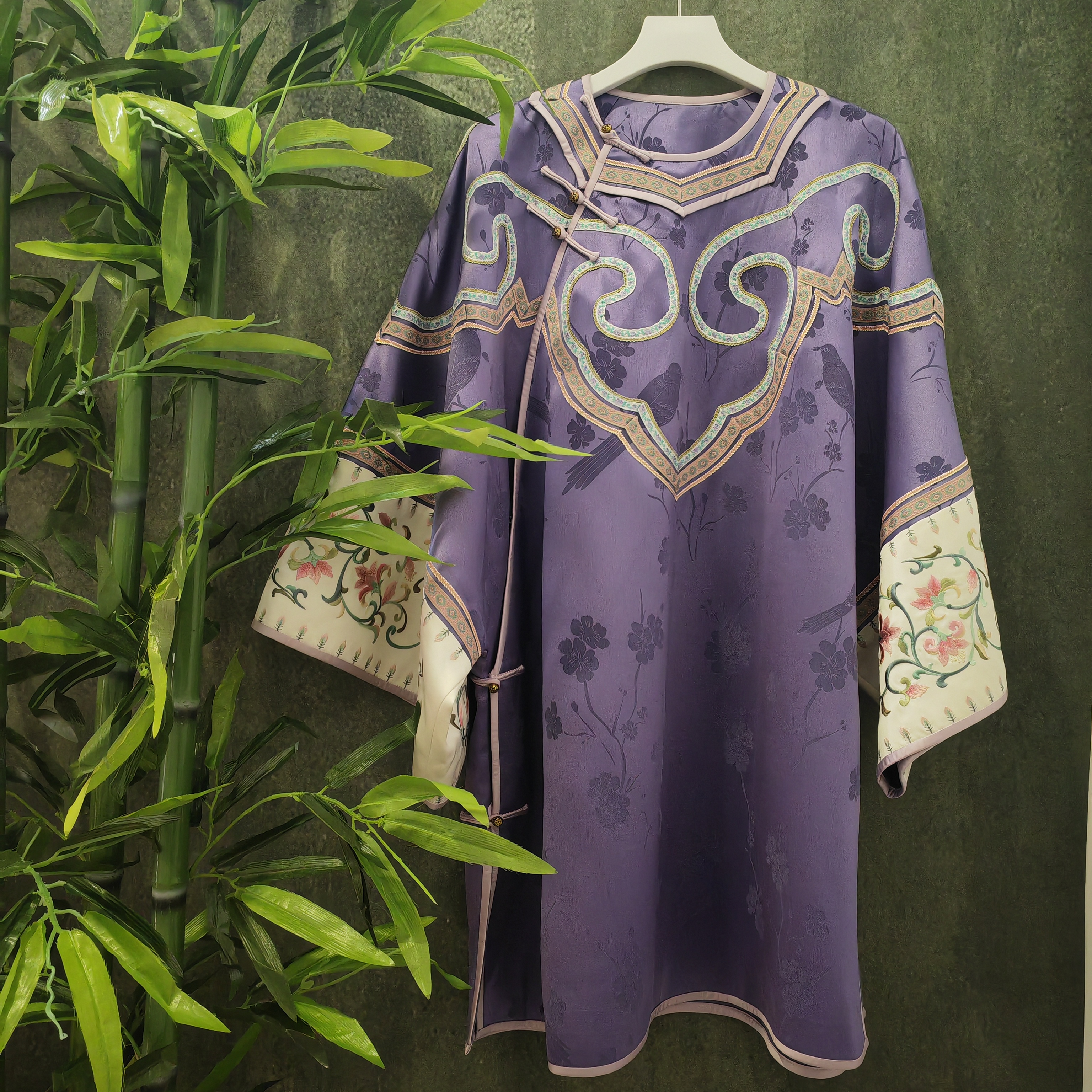 中式国风圆领斜襟醋酸缎上衣