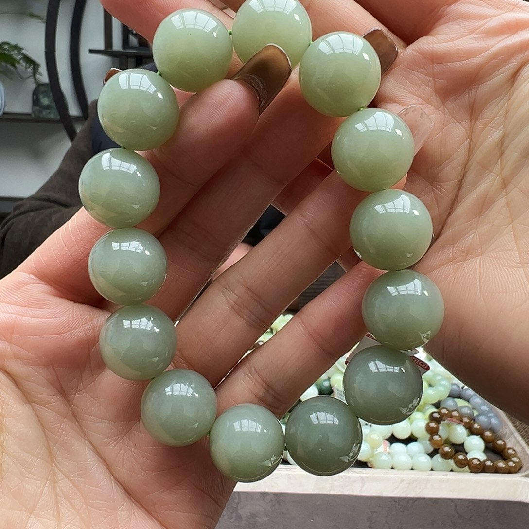 和田玉未镶嵌手链16迪克兰