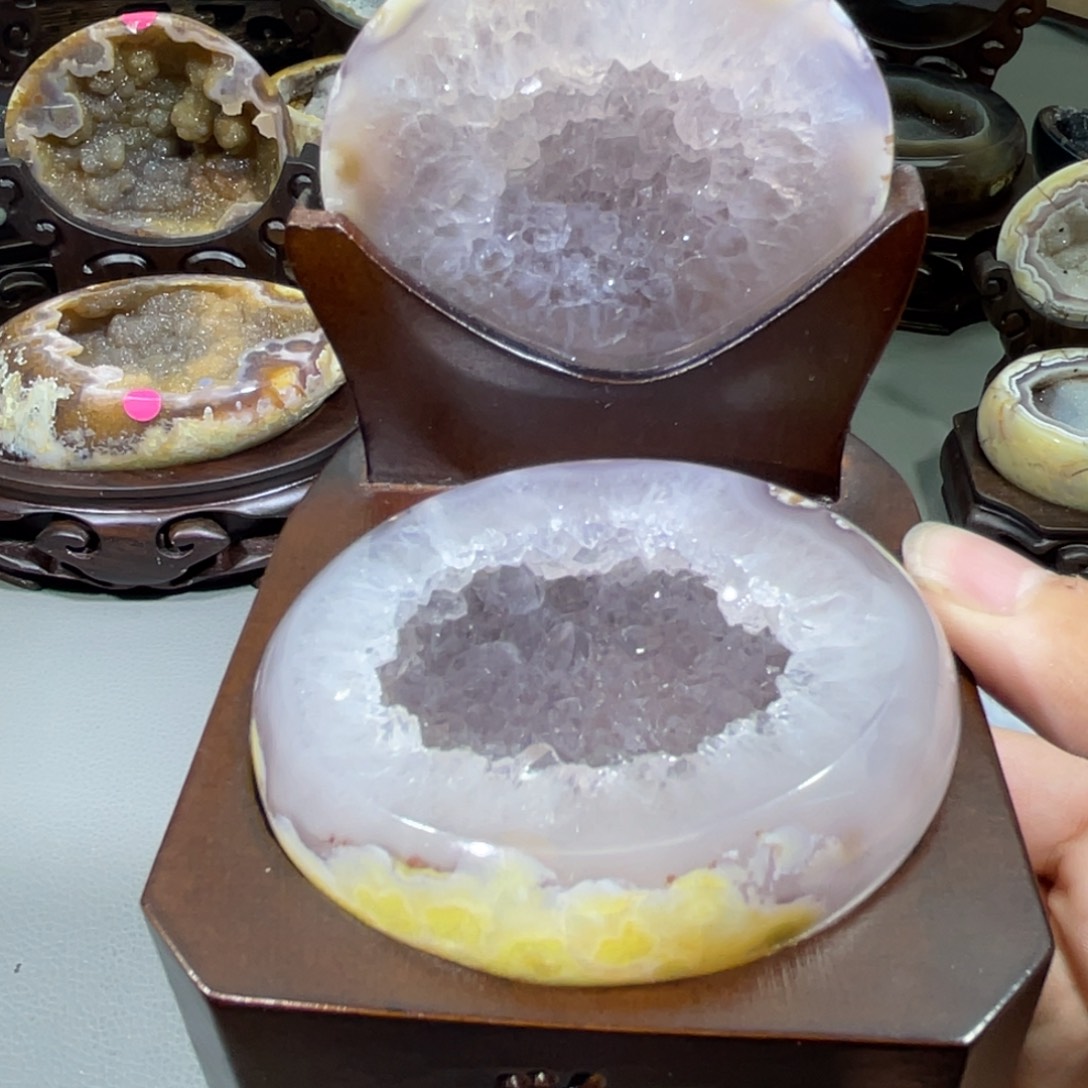 水晶未镶嵌大型摆件（非配饰）聚宝盆