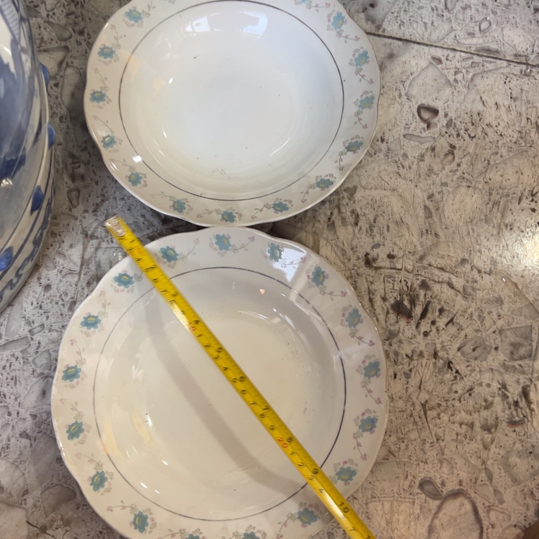 瓷23厘米小兰花深2