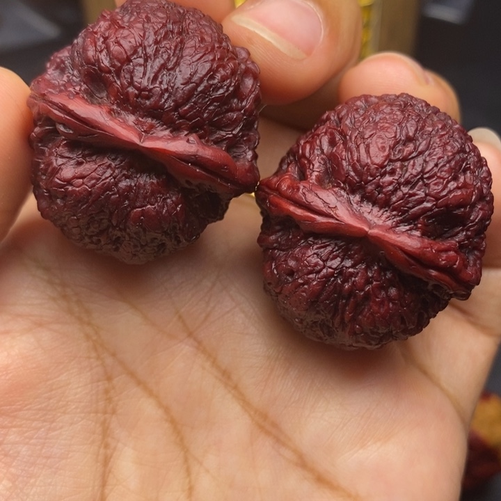 文玩核桃把件36尺蛇皮球