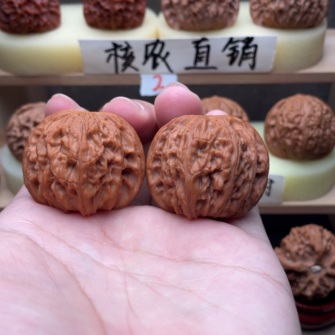 文玩核桃吊坠福利正磨40交友价